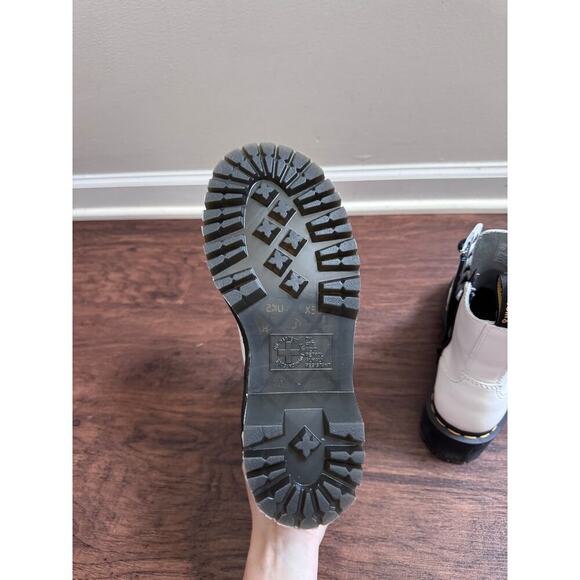 Dr Martens Airwalk White leather platform with Side Zipper - Picture 6 of 7